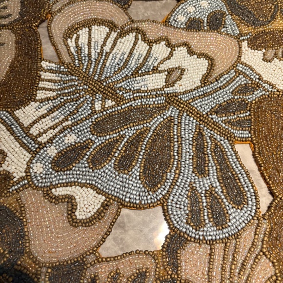 Kim Seybert NYC Gold, Sliver, White Table Runner 40”x19” Retail $595.00 - Picture 3 of 11